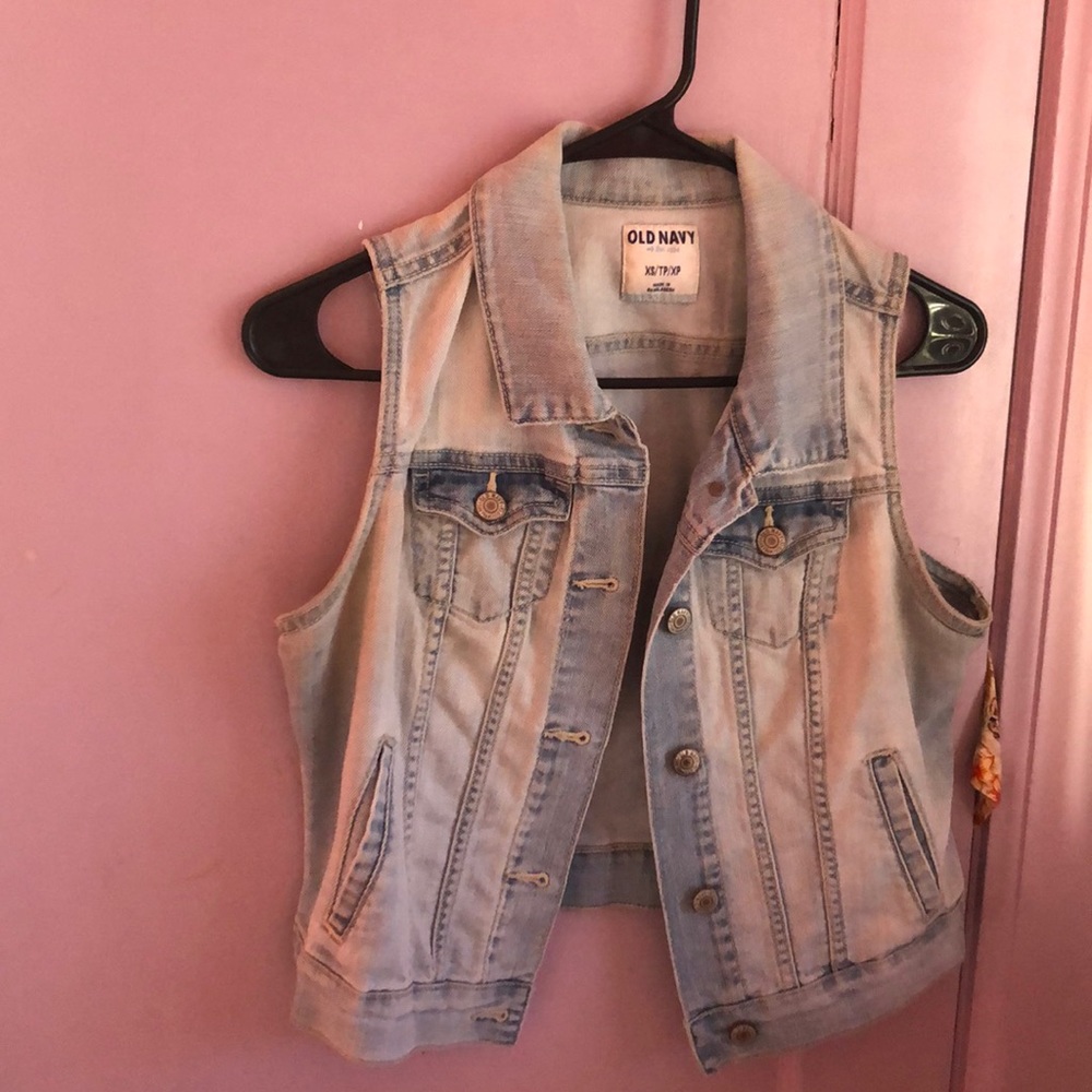 Old navy denim vest
